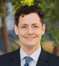 Robert Buskirk Headshot
